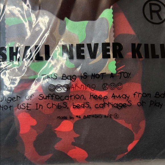 A Bathing Ape Black S/S Tee shirt. NWT in Poly. Size Small Street Wear. Luxury - Picture 15 of 16